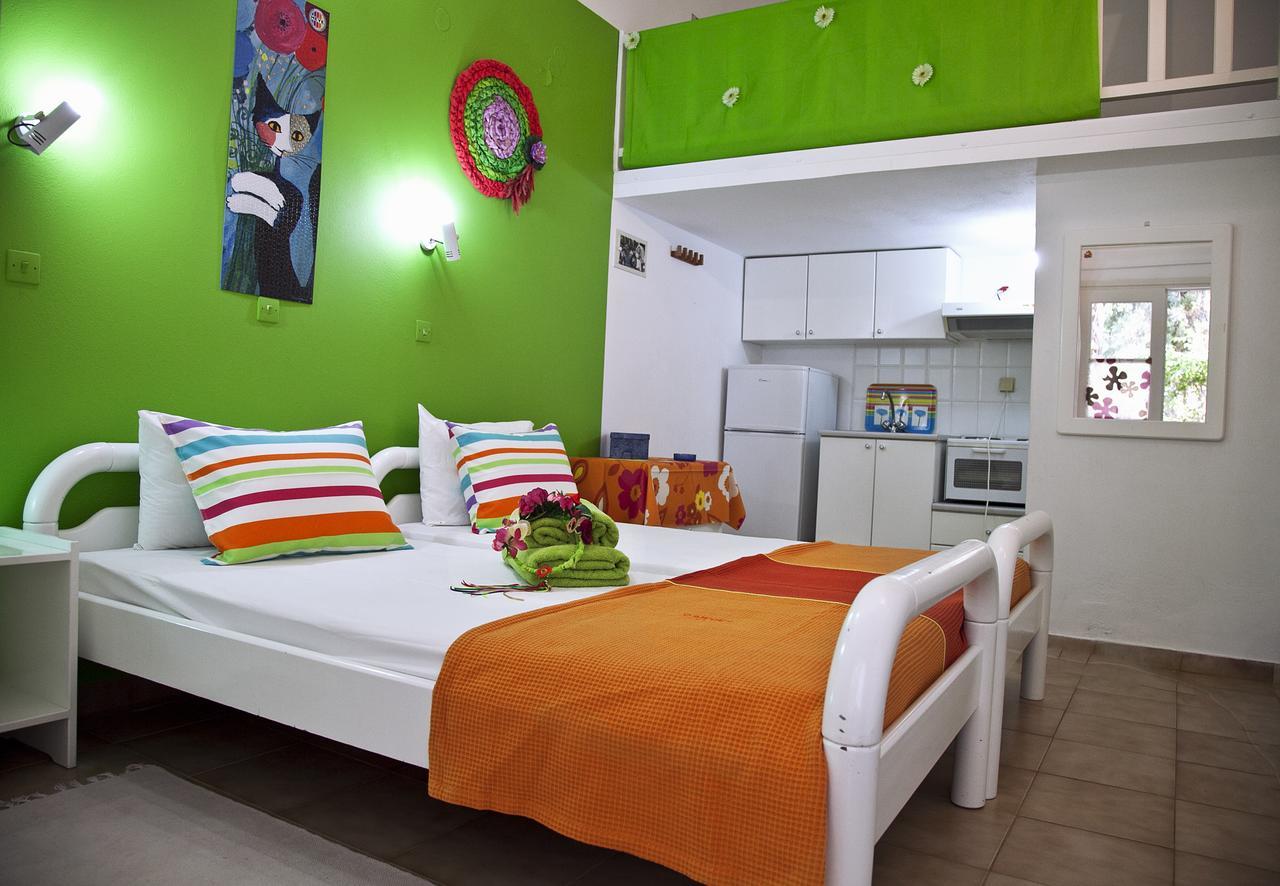 Anastasias Apartments Ирия Экстерьер фото
